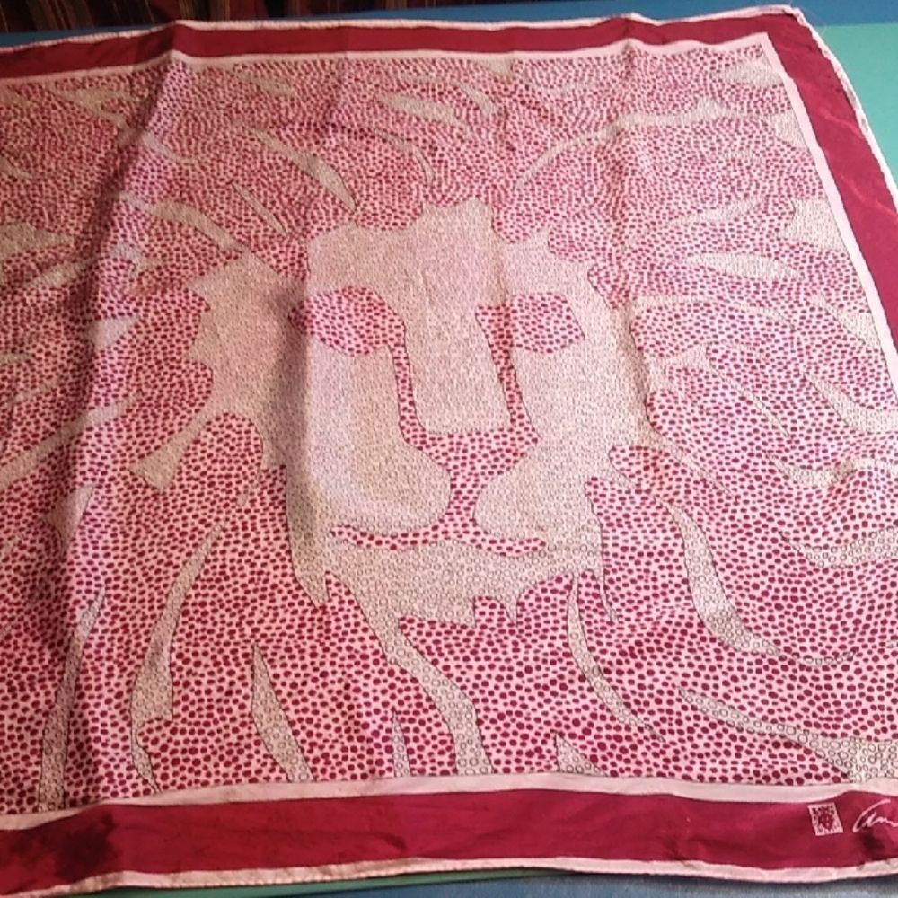 Vintage Anne Klein Red and Cream Lion Head Signed Women's Scarf Granny Chic